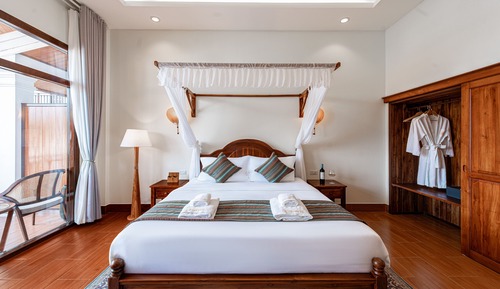 Deluxe Double Room, City View
