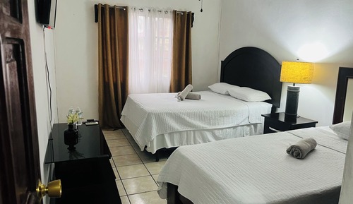 Economy Room
