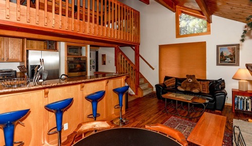 Cabin, Multiple Beds, Hot Tub, Mountain View (1931)