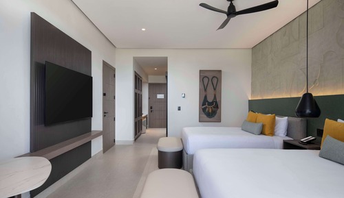 Room, 2 Queen Beds, Beach View (Plunge Pool)