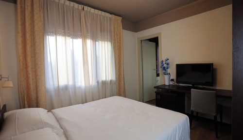 Double Room Single Use