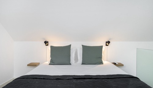 Apartment (Carrião 31 S/Cave)