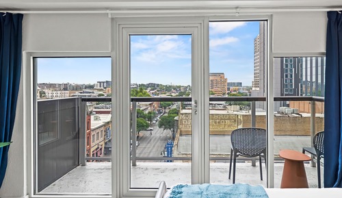 Standard Loft, Balcony