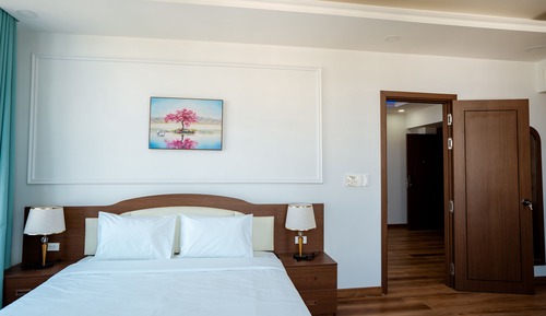 Presidential Suite, City View