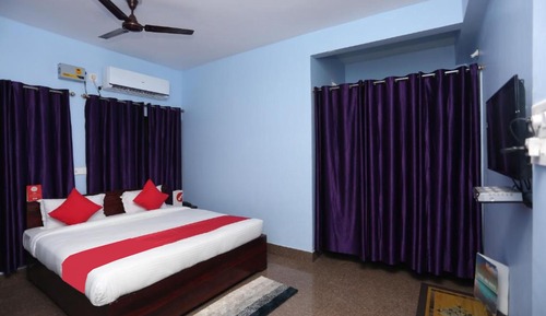 Deluxe Double Room, Multiple Beds, City View