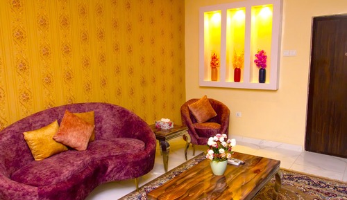 Signature Suite