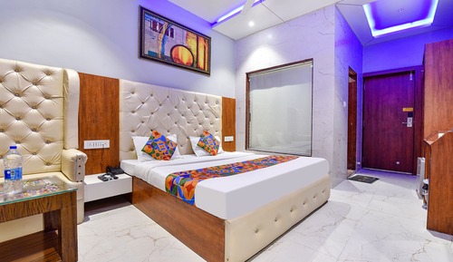 Luxury Suite