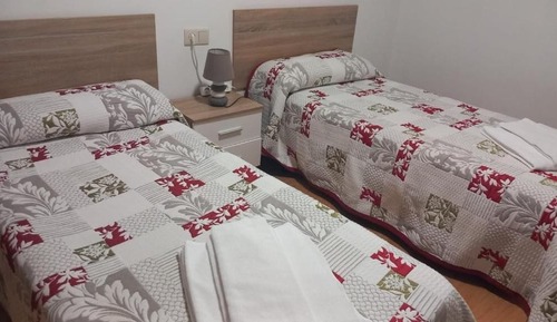 Economy Twin Room