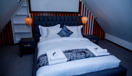 Family Suite, Multiple Beds, Non Smoking, Balcony