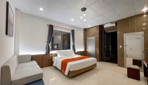 Signature Room
