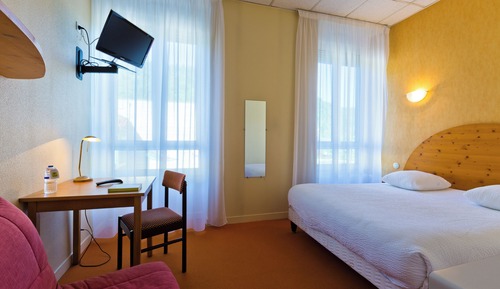Standard Double Room, 1 Queen Bed