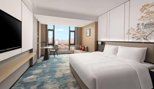 Superior Room, 1 King Bed, Non Smoking