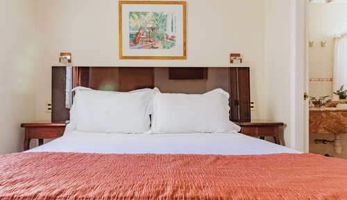 24 Charming Apt. in Prov. / Encantador