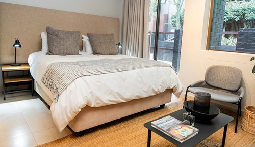 Standard Studio, 1 Queen Bed, Non Smoking