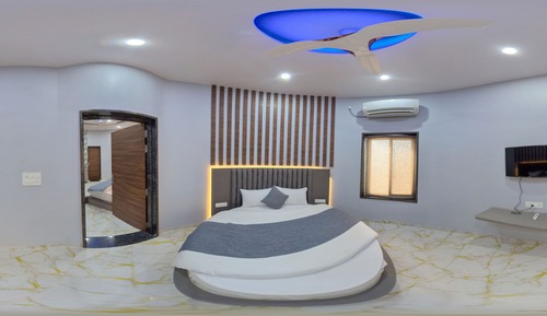 Signature Room