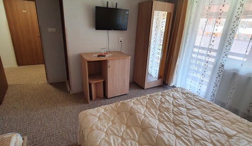 Standard Triple Room, Mountain View