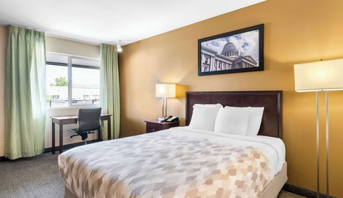 Room, 1 Queen Bed, Non Smoking