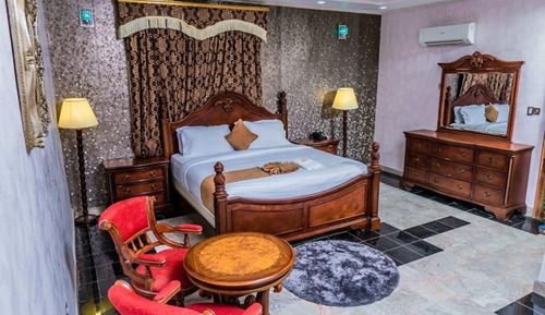 Deluxe Single Room