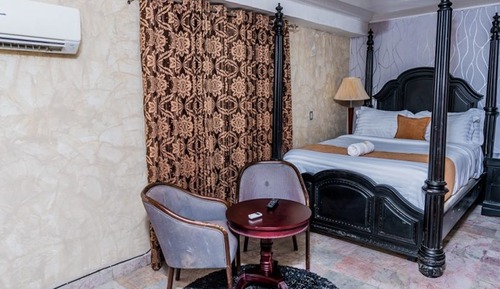 Business Single Room