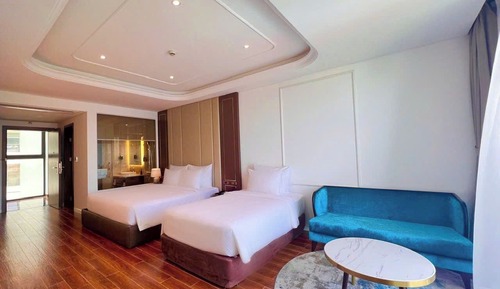 Premier Triple Room, Mountain View