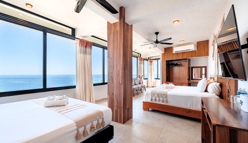Design Room, Multiple Beds, Pool View, Oceanfront