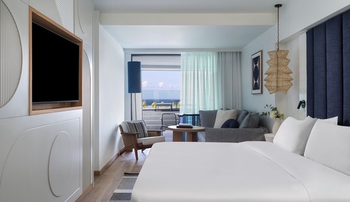 Premium Room, 1 King Bed with Sofa bed, Sea View (Shared Pool)