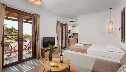 Apartment, Partial Sea View