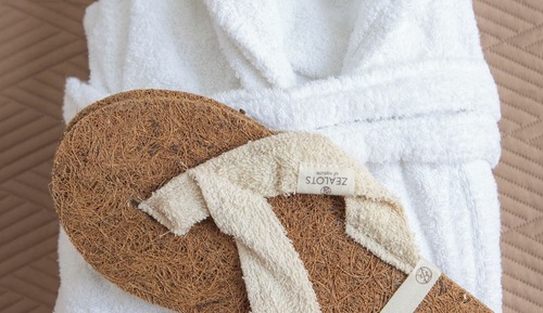 1 Bedroom Deluxe Apartment, Garden View