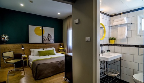 Deluxe Studio Suite, Balcony, City View