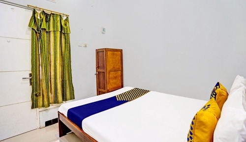 Basic Double Room