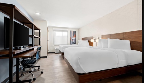 Suite, 2 Queen Beds, Non Smoking