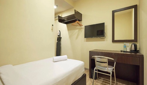 Standard Single Room