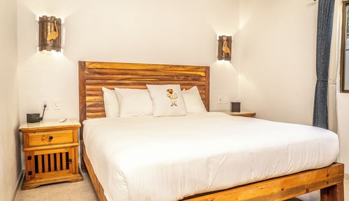 Grand Condo, Multiple Beds, Pool View, Ground Floor