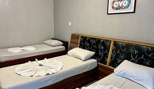 Basic Triple Room