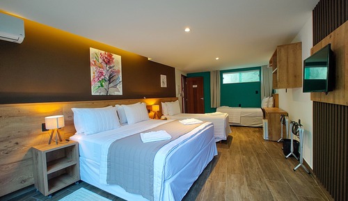 Comfort Quadruple Room, Patio