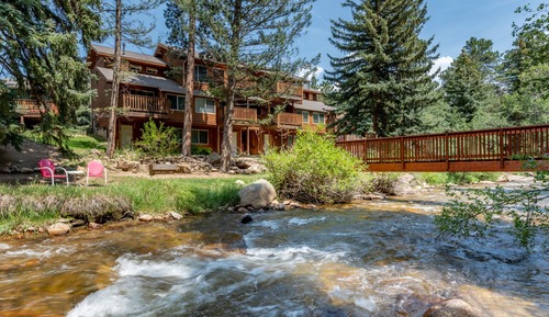 Signature Condo, Jetted Tub, River View