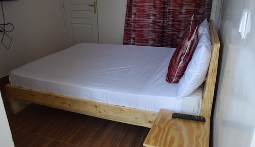 Classic Single Room