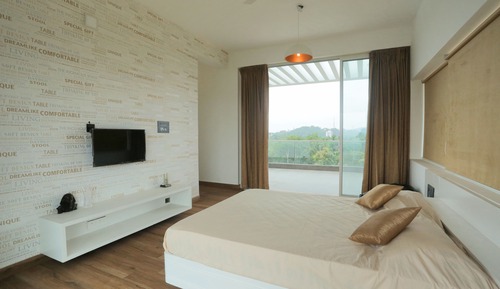 Vintage Halton 3 Bedroom