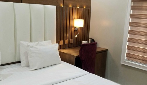 Basic Room