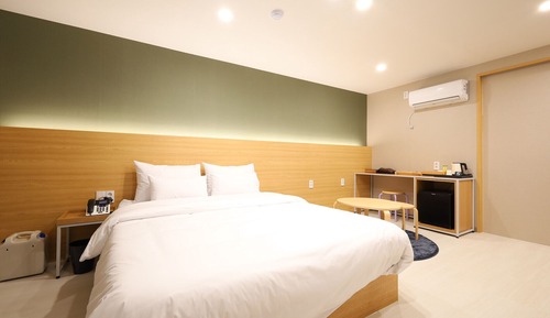 Premium Room