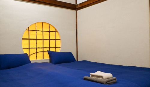 Economy Twin Room