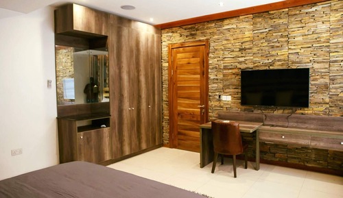 Executive Room