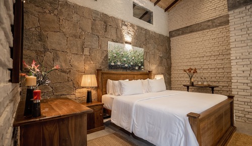 Luxury Villa, 2 Bedrooms, River View