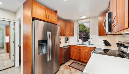 Condo, 2 Bedrooms