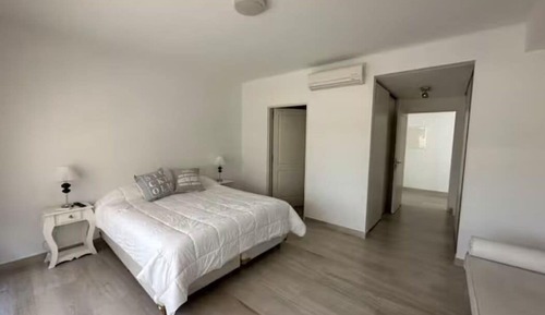 Panoramic Apartment, Mixed Dorm