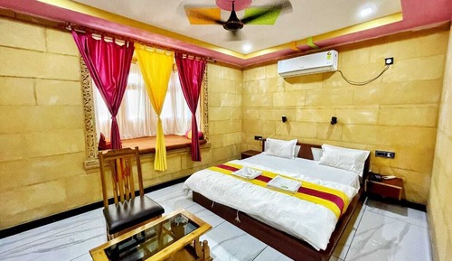 Luxury Room