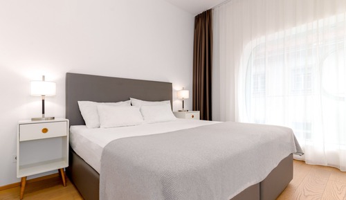 One - Bedroom Comfort Suite