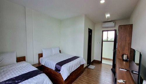 Deluxe Double or Twin Room