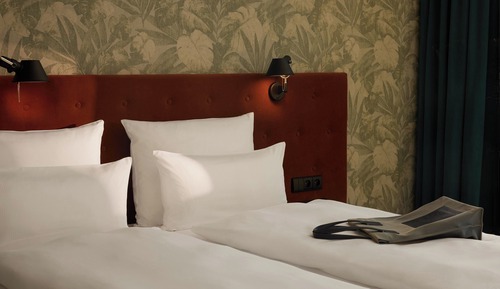 Large Double Room