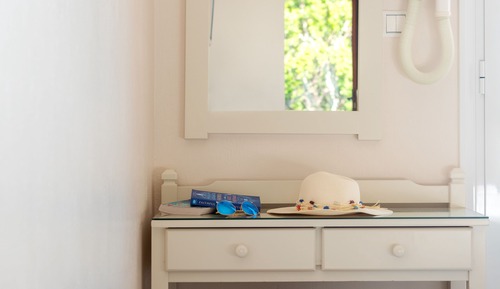 Studio with Sea View (2 Adults)